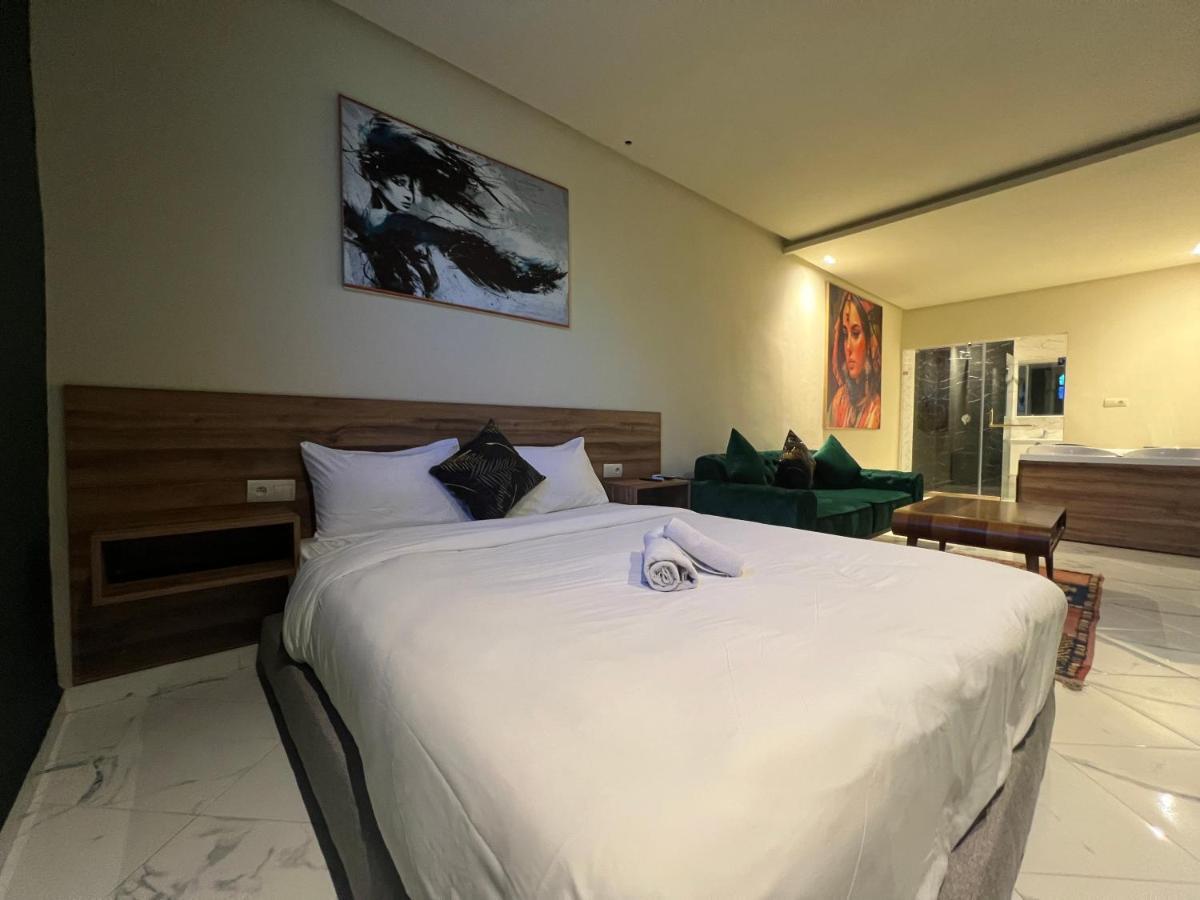 Playa Del Sol Surf House Hostel Tamraght Bagian luar foto