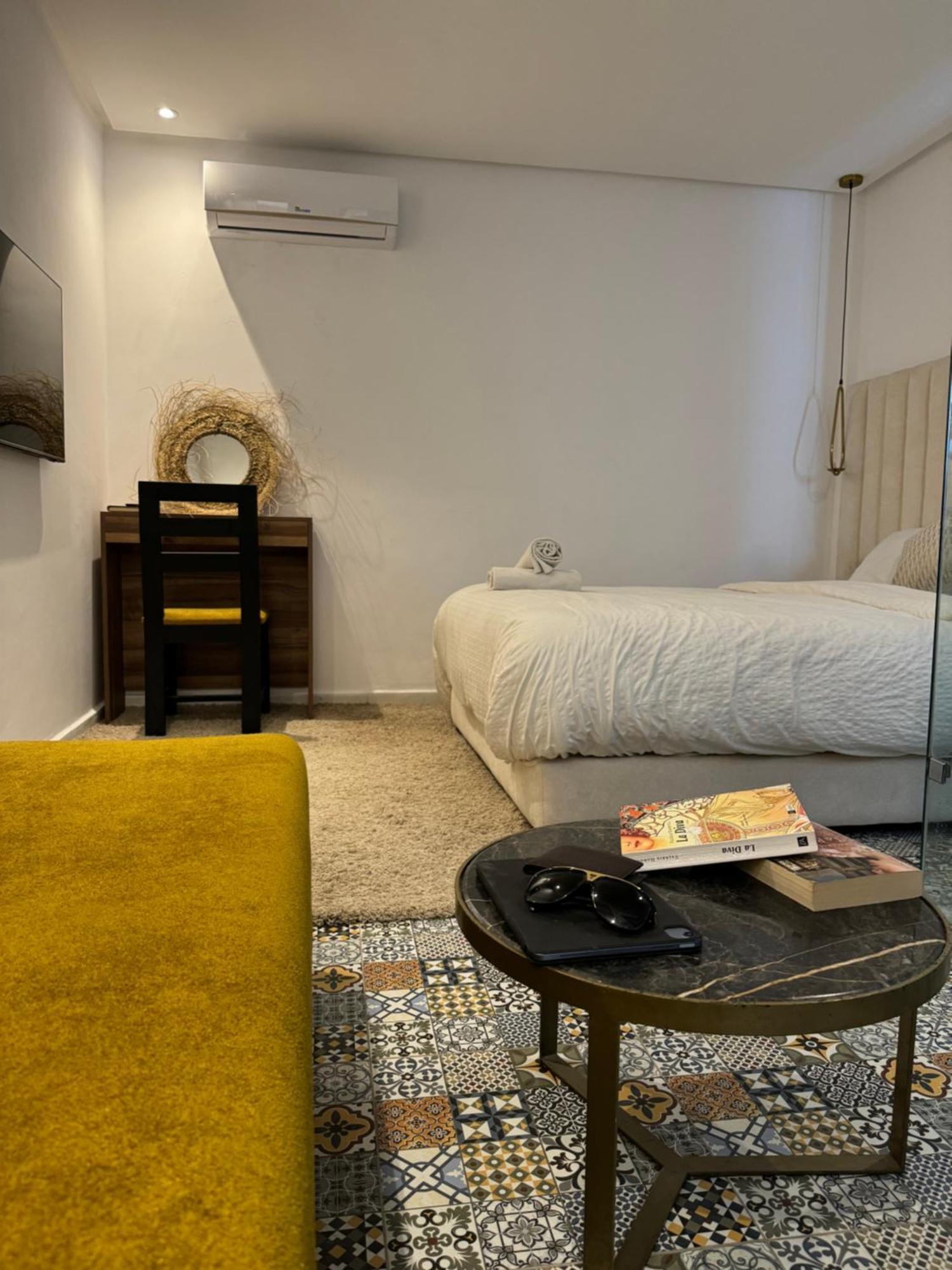 Playa Del Sol Surf House Hostel Tamraght Bagian luar foto