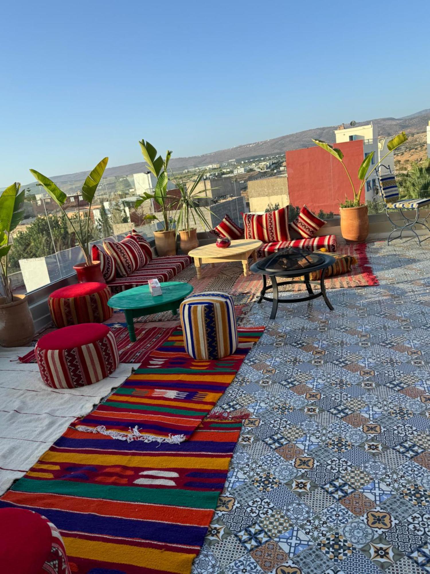 Playa Del Sol Surf House Hostel Tamraght Bagian luar foto