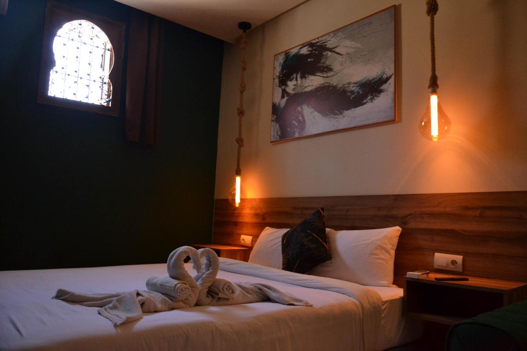 Playa Del Sol Surf House Hostel Tamraght Bagian luar foto