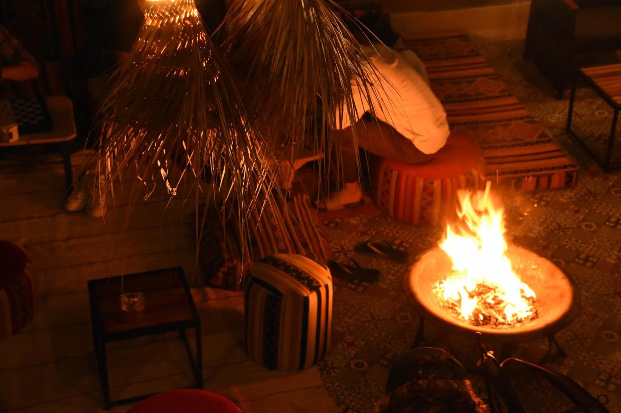 Playa Del Sol Surf House Hostel Tamraght Bagian luar foto